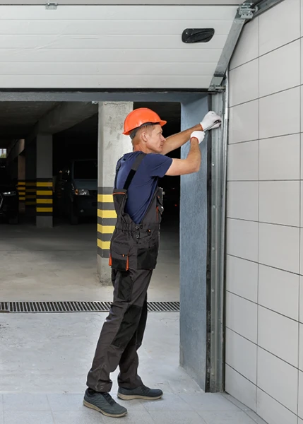 Dépannage serrures de portes de garages à Hyères - T.P.S Michel Bardol